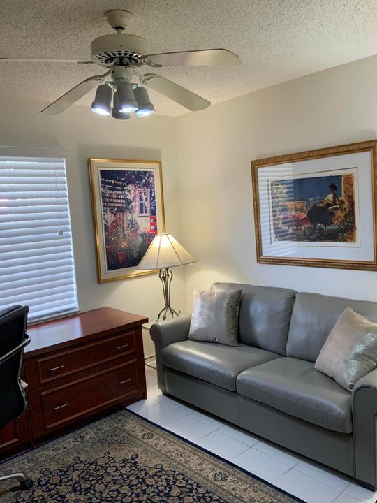 For Sale: $355,900 (3 beds, 2 baths, 1575 Square Feet)