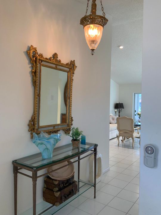 For Sale: $355,900 (3 beds, 2 baths, 1575 Square Feet)