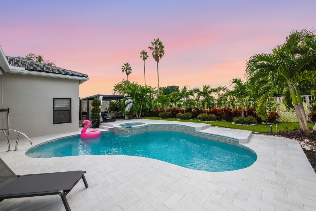 待售: $949,995 (4 贝兹, 2 浴室, 2381 平方英尺)