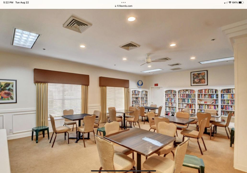 For Sale: $355,900 (3 beds, 2 baths, 1575 Square Feet)