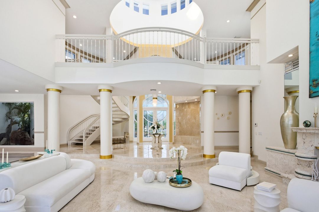 For Sale: $4,250,000 (5 beds, 7 baths, 6165 Square Feet)