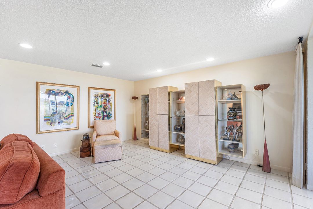 En Venta: $264,900 (3 camas, 2 baños, 1809 Pies cuadrados)