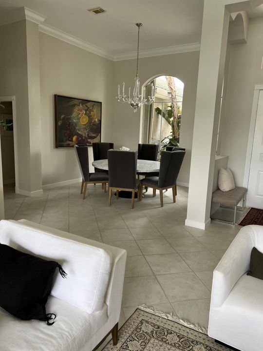 For Rent: $9,000 (3 beds, 4 baths, 2928 Square Feet)