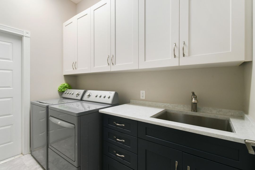 For Sale: $849,000 (3 beds, 2 baths, 2024 Square Feet)