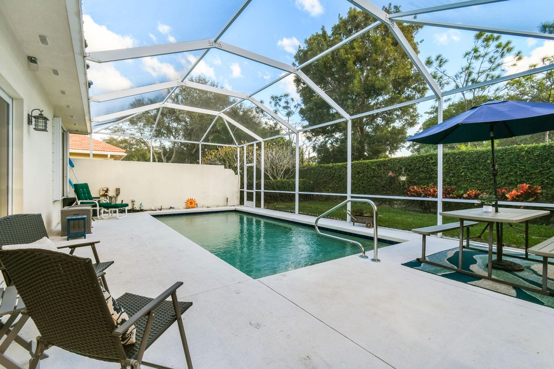 For Sale: $849,000 (3 beds, 2 baths, 2024 Square Feet)