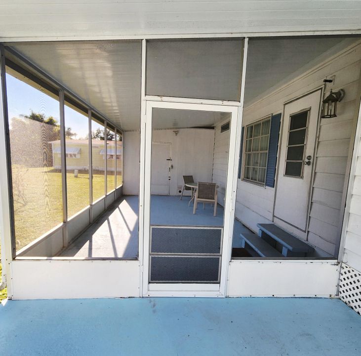 For Sale: $65,000 (2 beds, 2 baths, 1400 Square Feet)