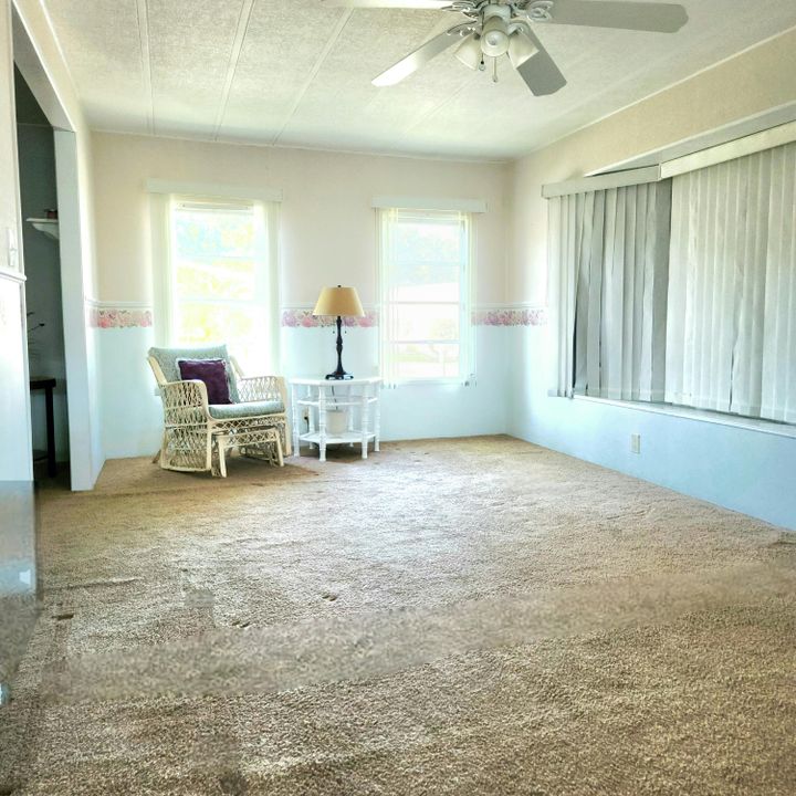 For Sale: $65,000 (2 beds, 2 baths, 1400 Square Feet)