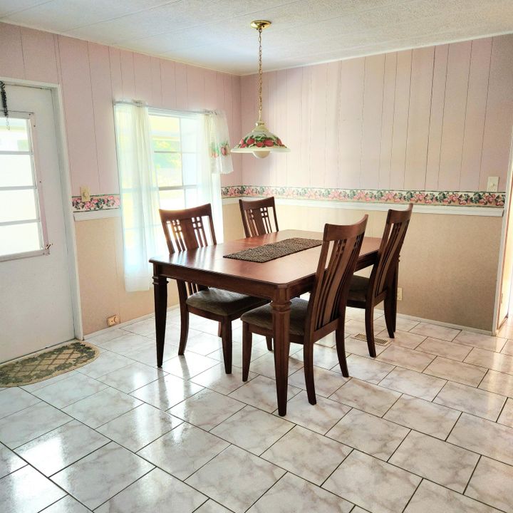 For Sale: $65,000 (2 beds, 2 baths, 1400 Square Feet)