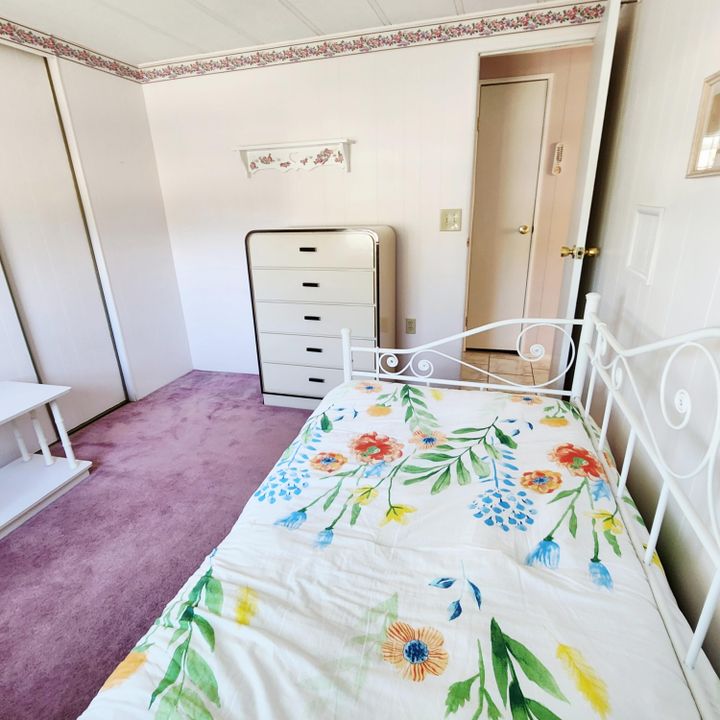 For Sale: $65,000 (2 beds, 2 baths, 1400 Square Feet)