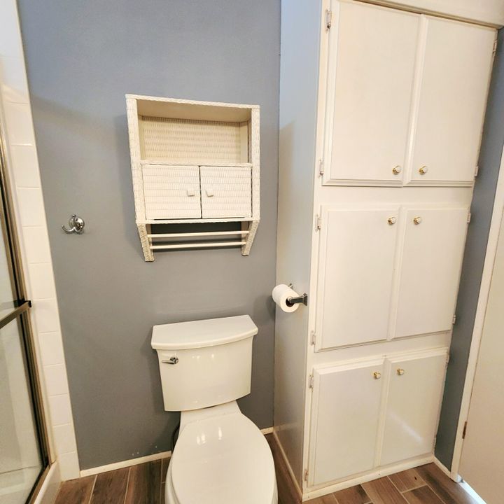 For Sale: $65,000 (2 beds, 2 baths, 1400 Square Feet)