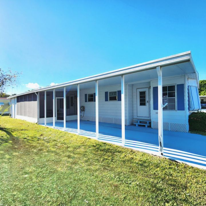 For Sale: $65,000 (2 beds, 2 baths, 1400 Square Feet)