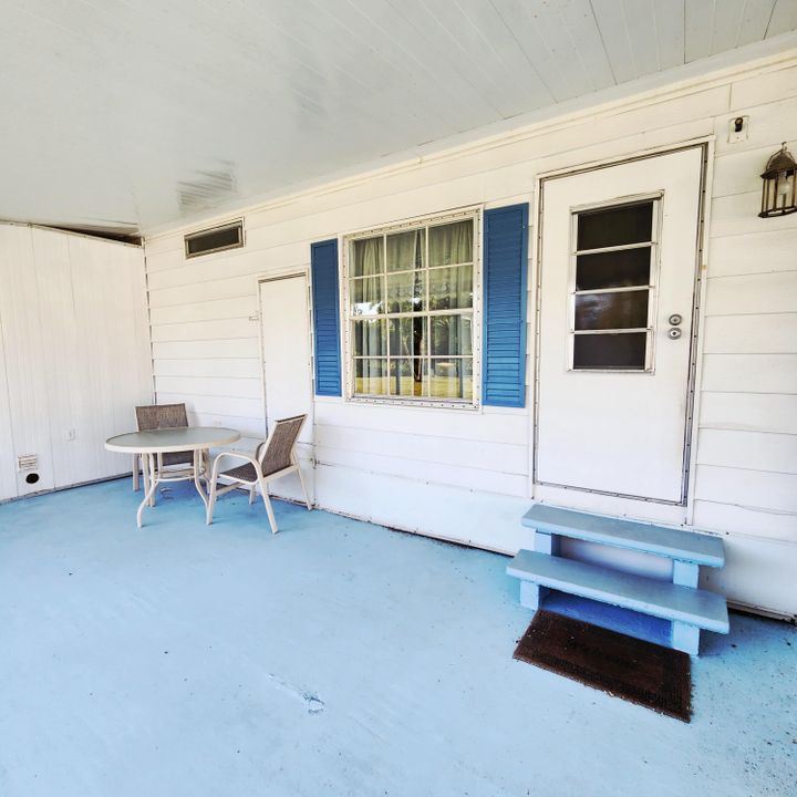 For Sale: $65,000 (2 beds, 2 baths, 1400 Square Feet)