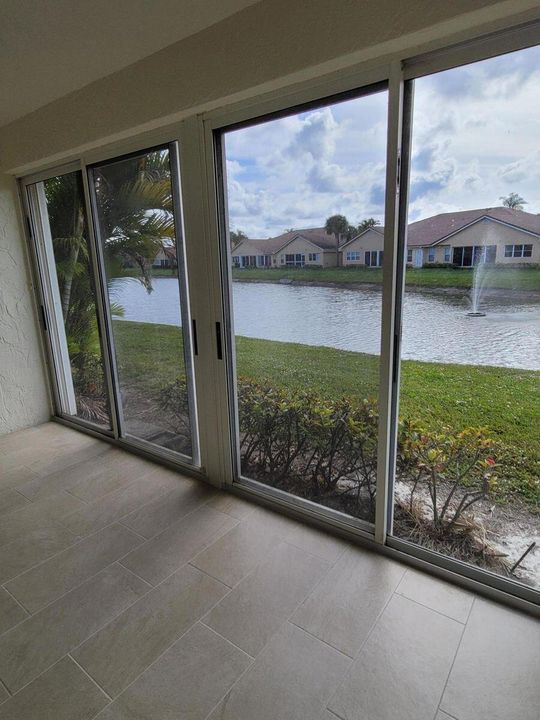 For Rent: $3,000 (2 beds, 2 baths, 1389 Square Feet)