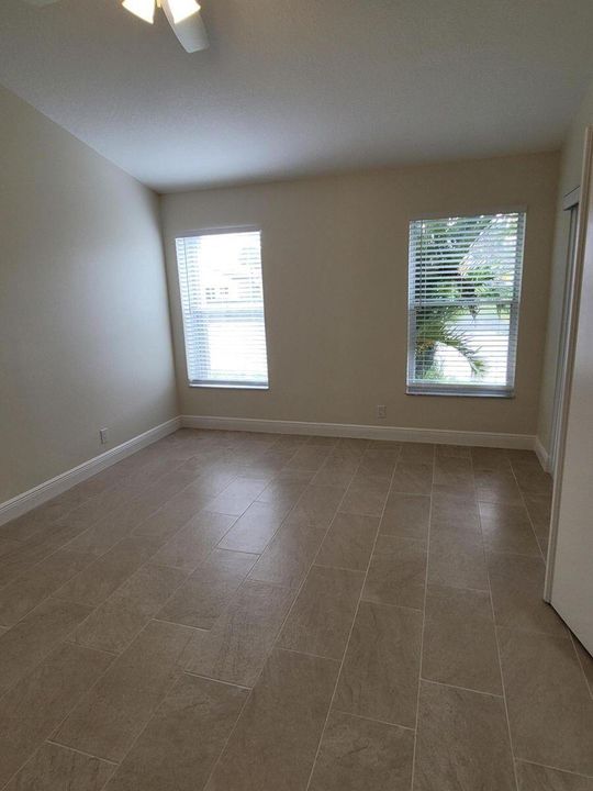 For Rent: $3,000 (2 beds, 2 baths, 1389 Square Feet)