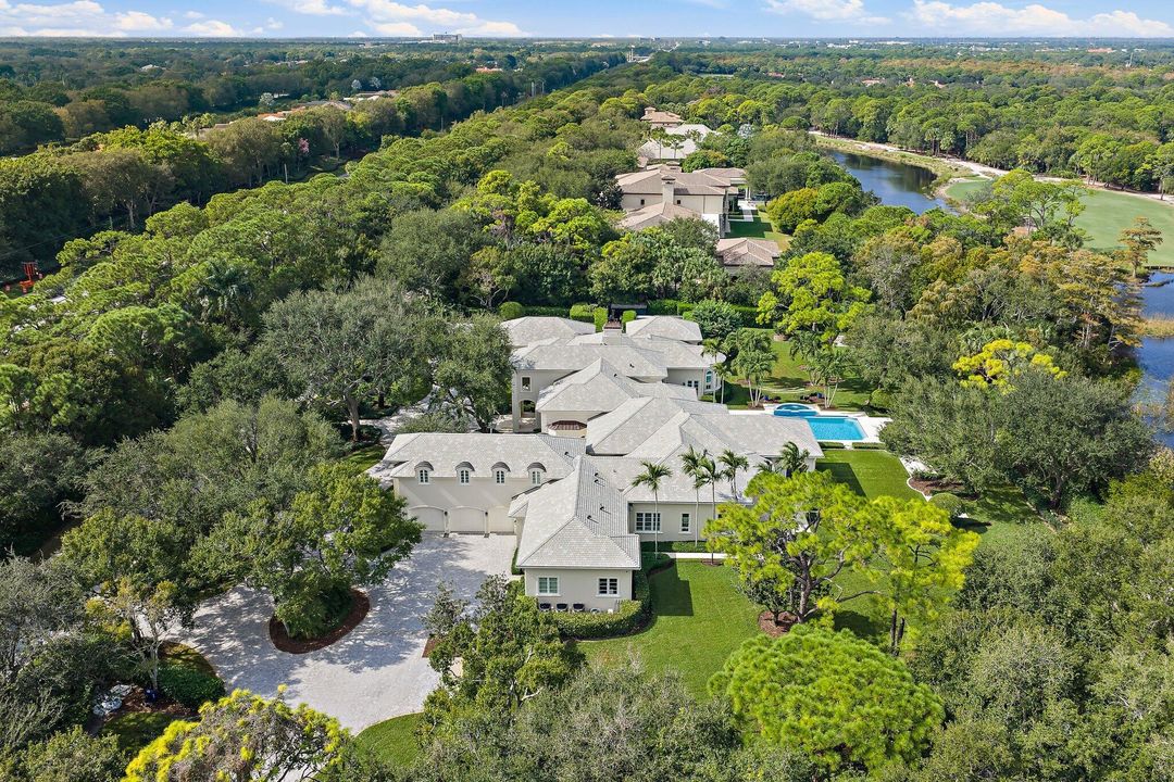 На продажу: $21,000,000 (5 спален, 9 ванн, 10160 Квадратных фут)