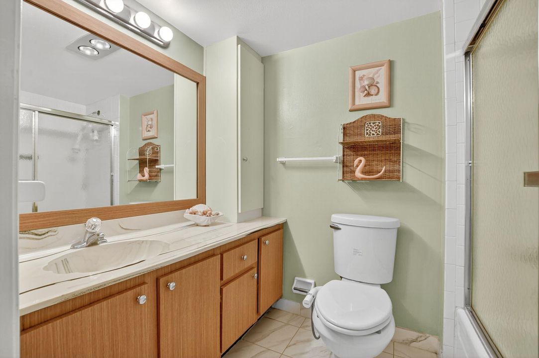 En Venta: $199,900 (2 camas, 2 baños, 955 Pies cuadrados)