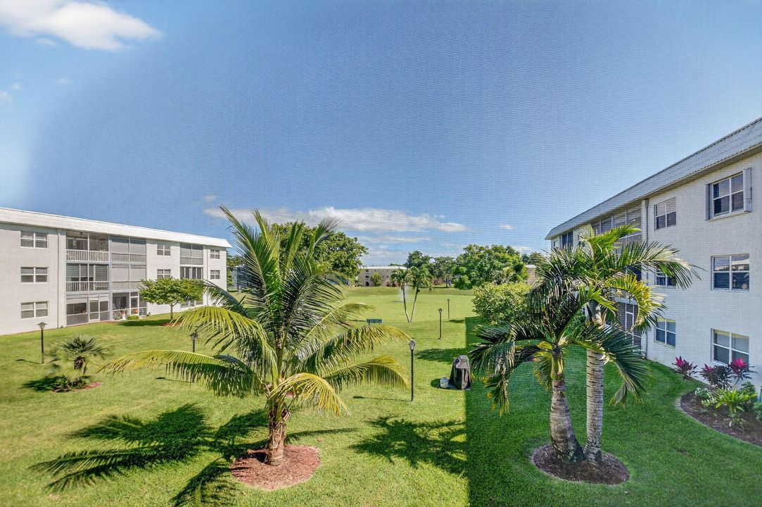 En Venta: $199,900 (2 camas, 2 baños, 955 Pies cuadrados)