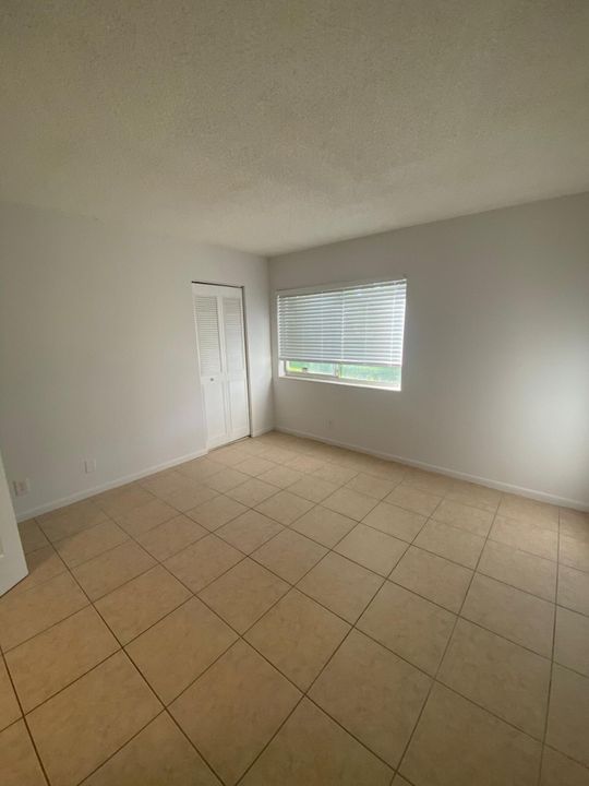 En Renta: $1,800 (2 camas, 1 baños, 991 Pies cuadrados)