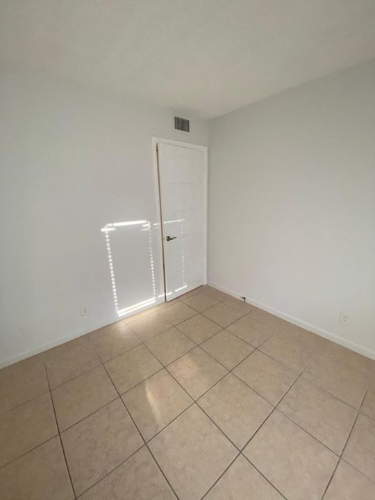 En Renta: $1,800 (2 camas, 1 baños, 991 Pies cuadrados)