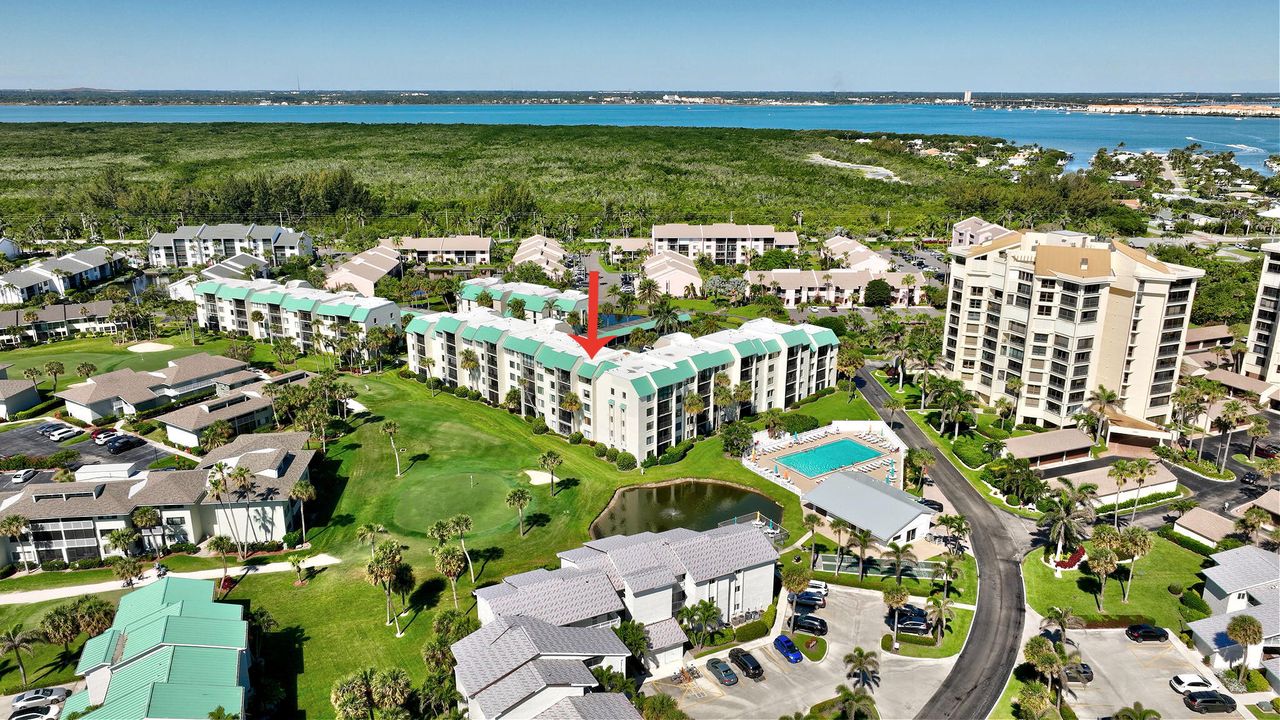 For Sale: $399,000 (3 beds, 2 baths, 1632 Square Feet)