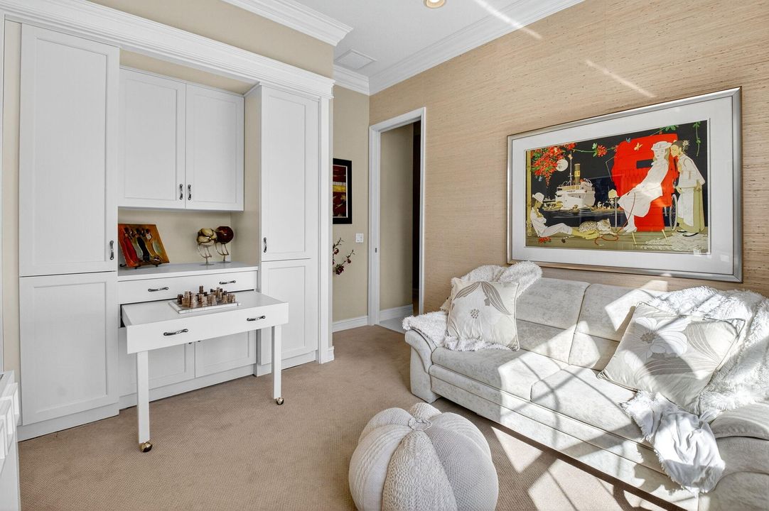 For Sale: $975,000 (3 beds, 2 baths, 2678 Square Feet)