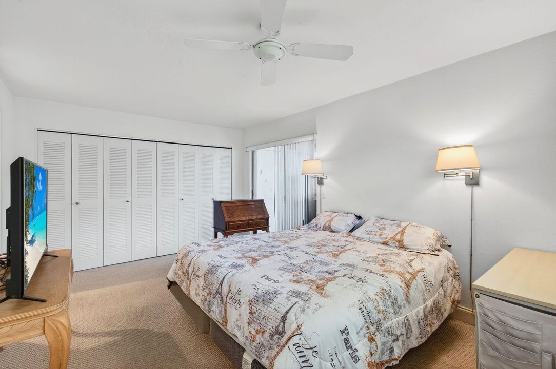 На продажу: $65,000 (1 спален, 1 ванн, 720 Квадратных фут)