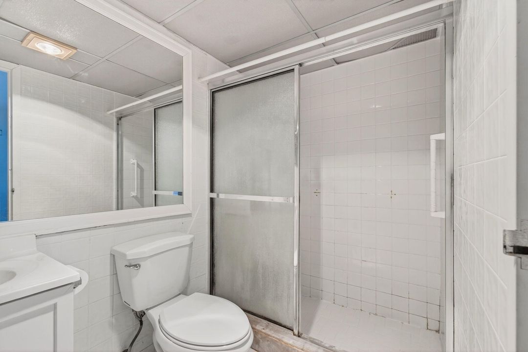 На продажу: $65,000 (1 спален, 1 ванн, 720 Квадратных фут)