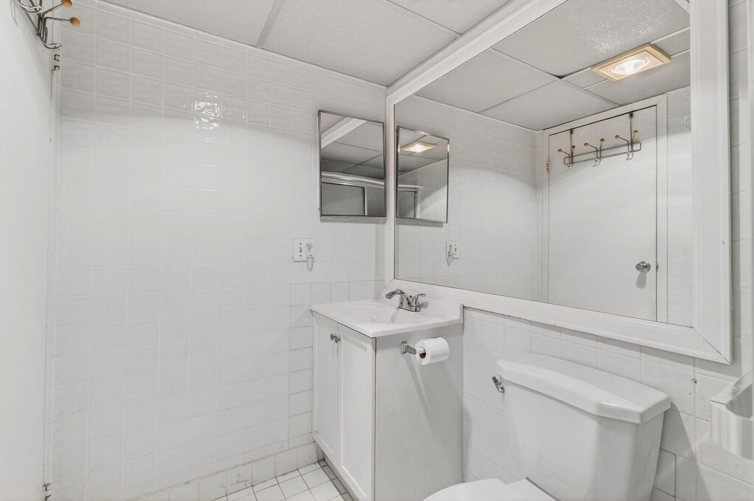 На продажу: $65,000 (1 спален, 1 ванн, 720 Квадратных фут)