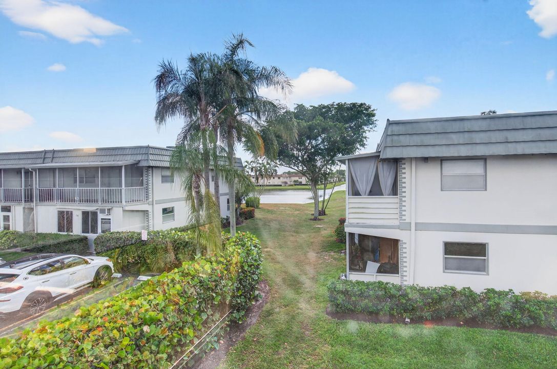 На продажу: $65,000 (1 спален, 1 ванн, 720 Квадратных фут)