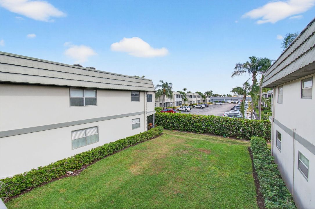 На продажу: $65,000 (1 спален, 1 ванн, 720 Квадратных фут)