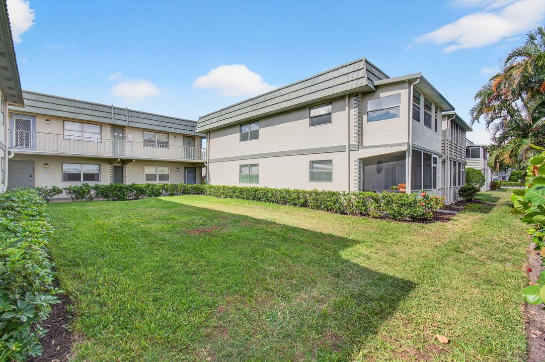 На продажу: $65,000 (1 спален, 1 ванн, 720 Квадратных фут)