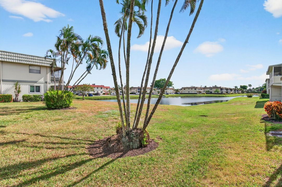 На продажу: $65,000 (1 спален, 1 ванн, 720 Квадратных фут)