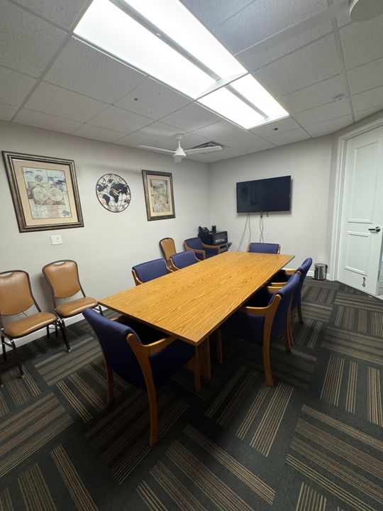 For Sale: $279,900 (2 beds, 2 baths, 1139 Square Feet)