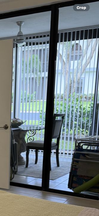 For Sale: $279,900 (2 beds, 2 baths, 1139 Square Feet)