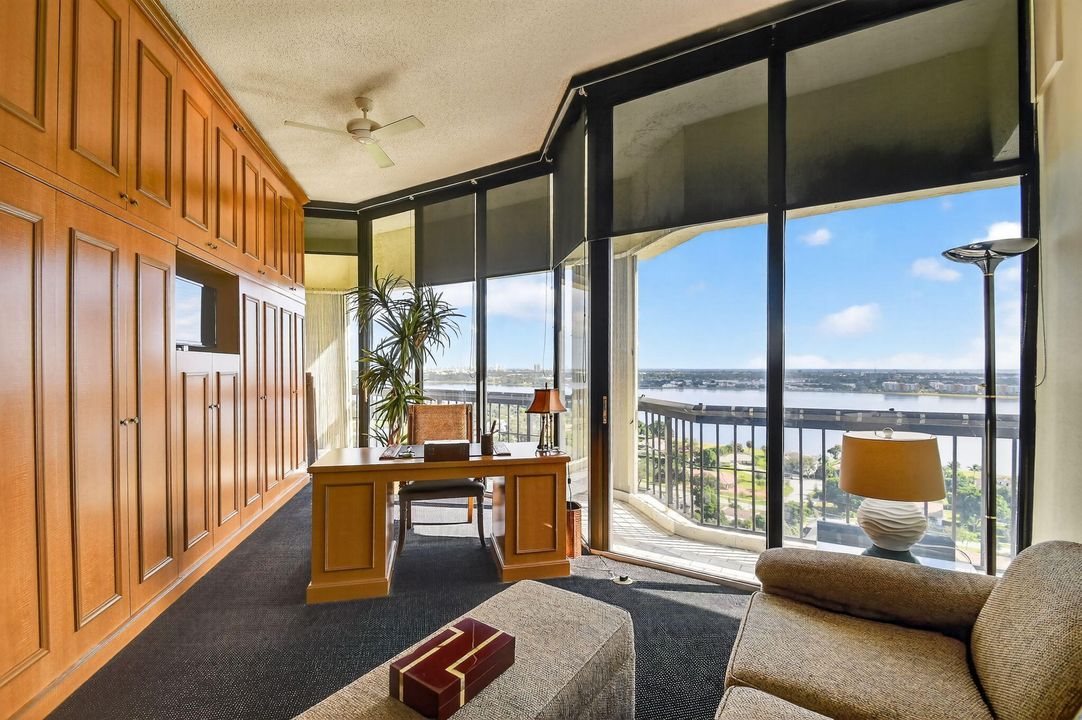 Activo con contrato: $949,000 (3 camas, 2 baños, 2600 Pies cuadrados)