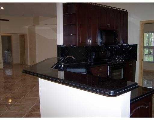 For Rent: $4,200 (3 beds, 2 baths, 2170 Square Feet)