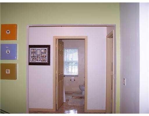 For Rent: $4,200 (3 beds, 2 baths, 2170 Square Feet)