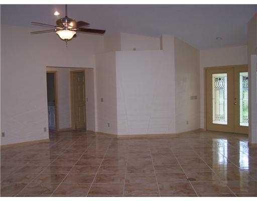 For Rent: $4,200 (3 beds, 2 baths, 2170 Square Feet)