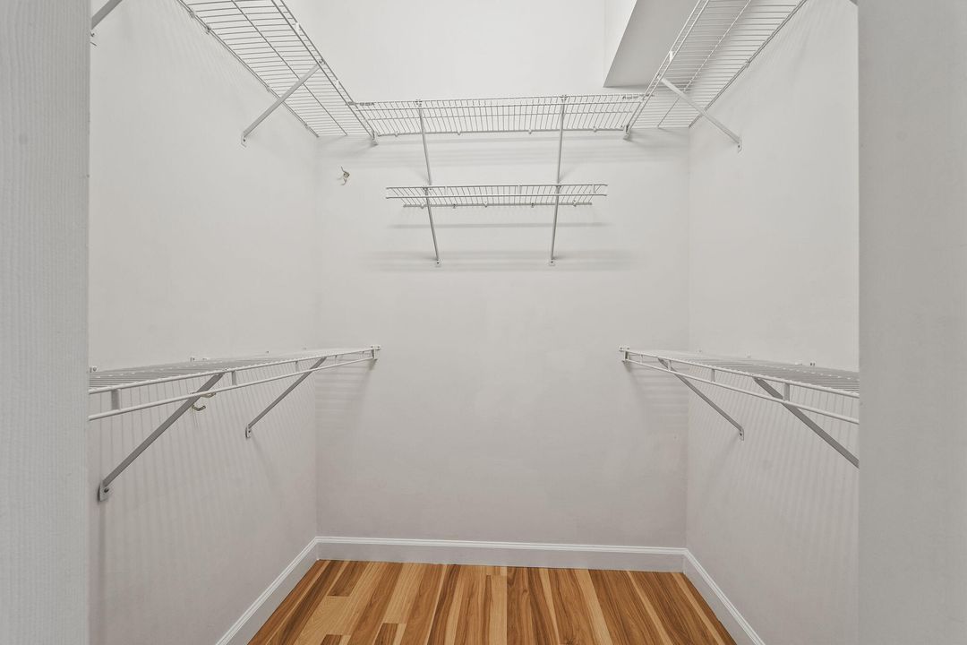 Active With Contract: $519,900 (3 beds, 3 baths, 2314 Square Feet)