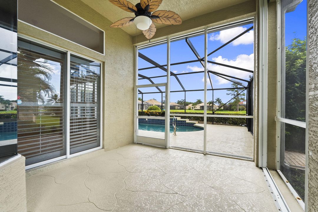 Active With Contract: $519,900 (3 beds, 3 baths, 2314 Square Feet)