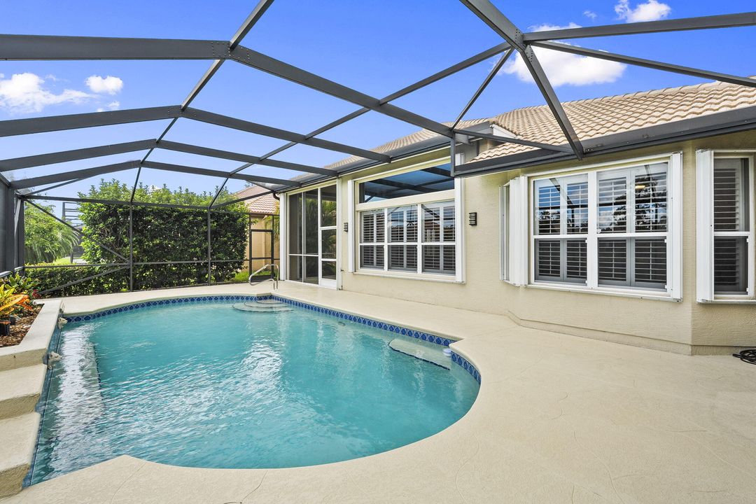 Active With Contract: $519,900 (3 beds, 3 baths, 2314 Square Feet)