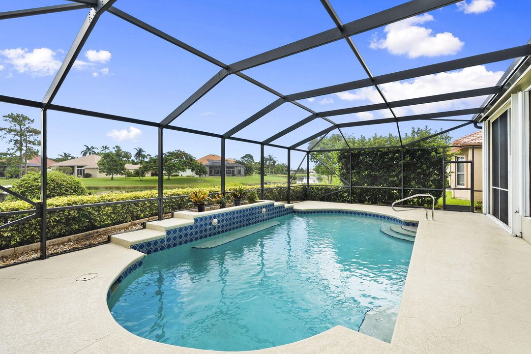 Active With Contract: $519,900 (3 beds, 3 baths, 2314 Square Feet)