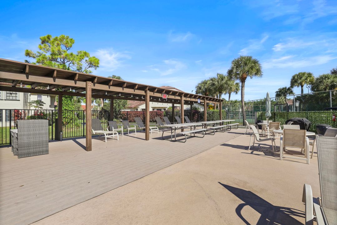 待售: $229,999 (3 贝兹, 2 浴室, 1275 平方英尺)