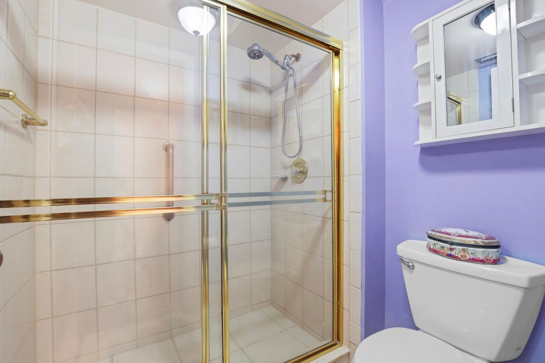 待售: $229,999 (3 贝兹, 2 浴室, 1275 平方英尺)