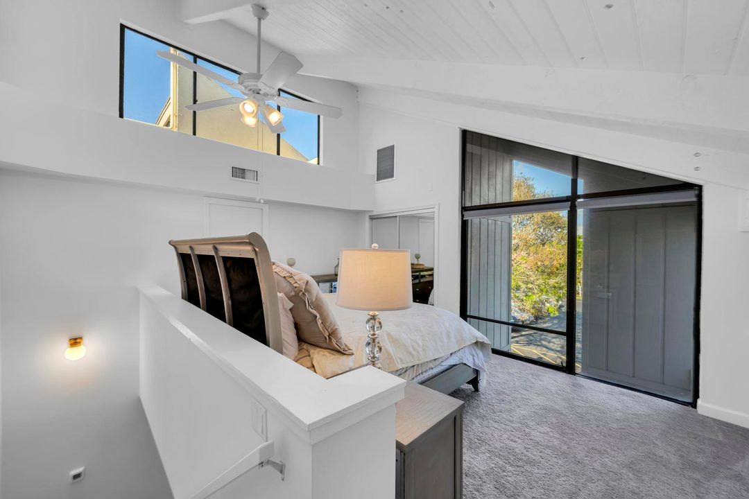 For Rent: $3,000 (1 beds, 2 baths, 1160 Square Feet)