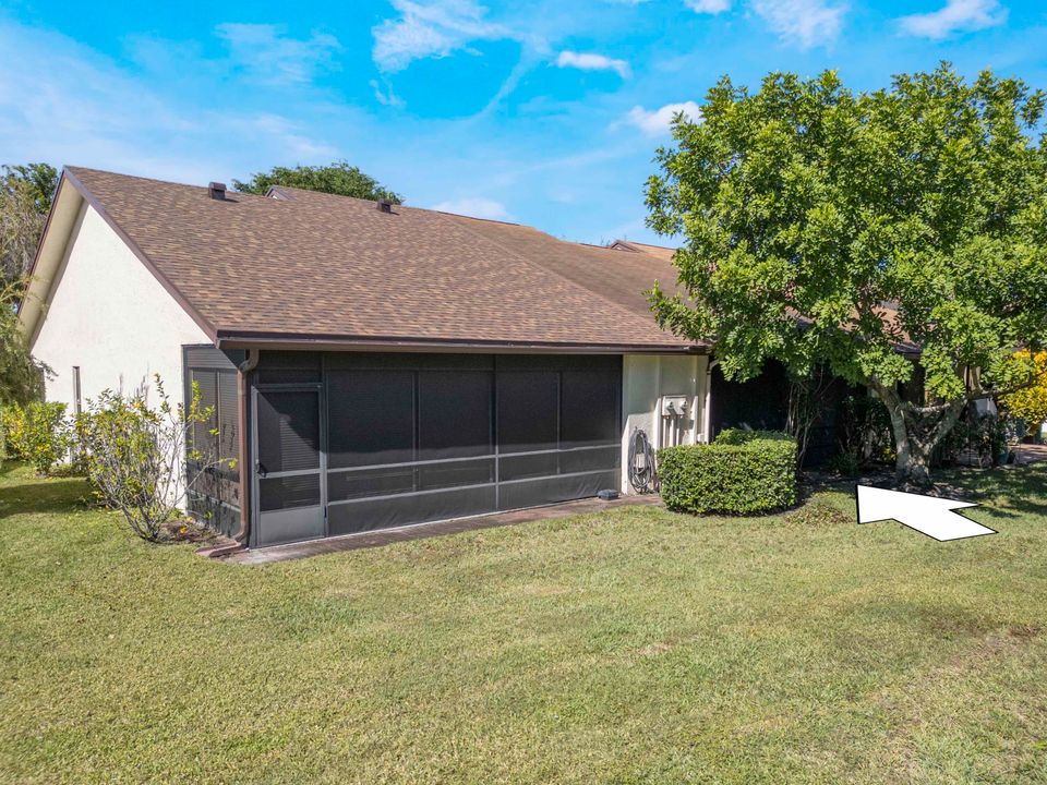 For Sale: $259,990 (2 beds, 2 baths, 1123 Square Feet)