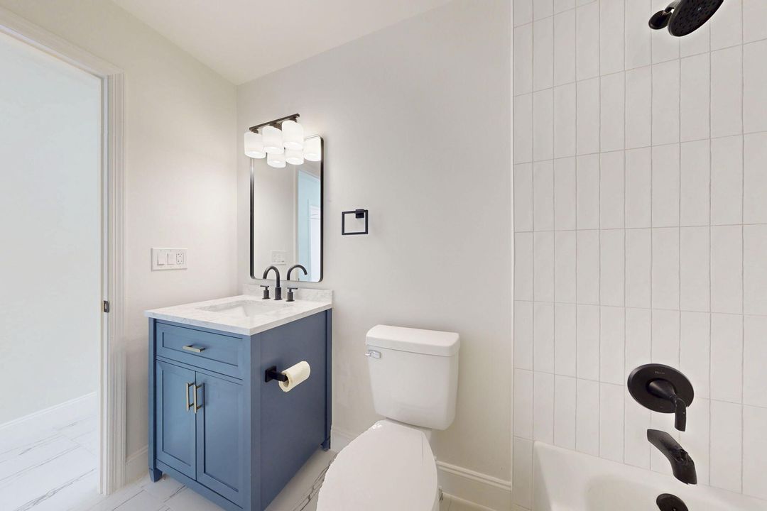 待售: $309,000 (3 贝兹, 2 浴室, 1244 平方英尺)