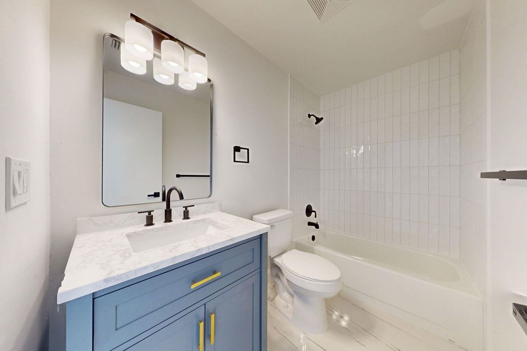 待售: $309,000 (3 贝兹, 2 浴室, 1244 平方英尺)