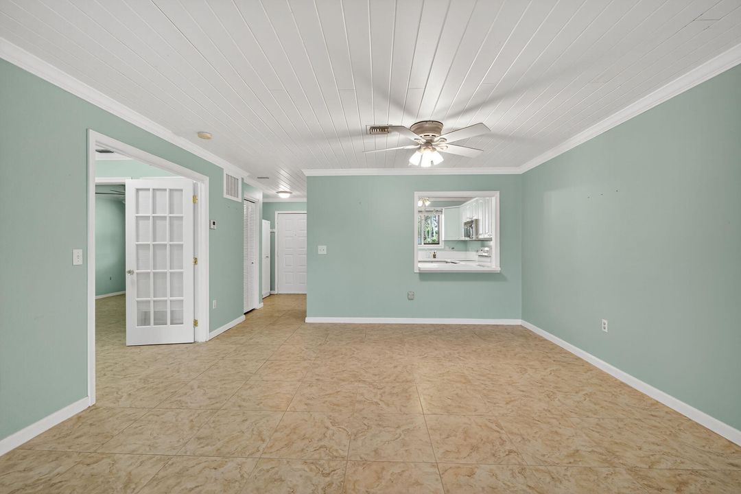 待售: $479,000 (2 贝兹, 2 浴室, 1208 平方英尺)