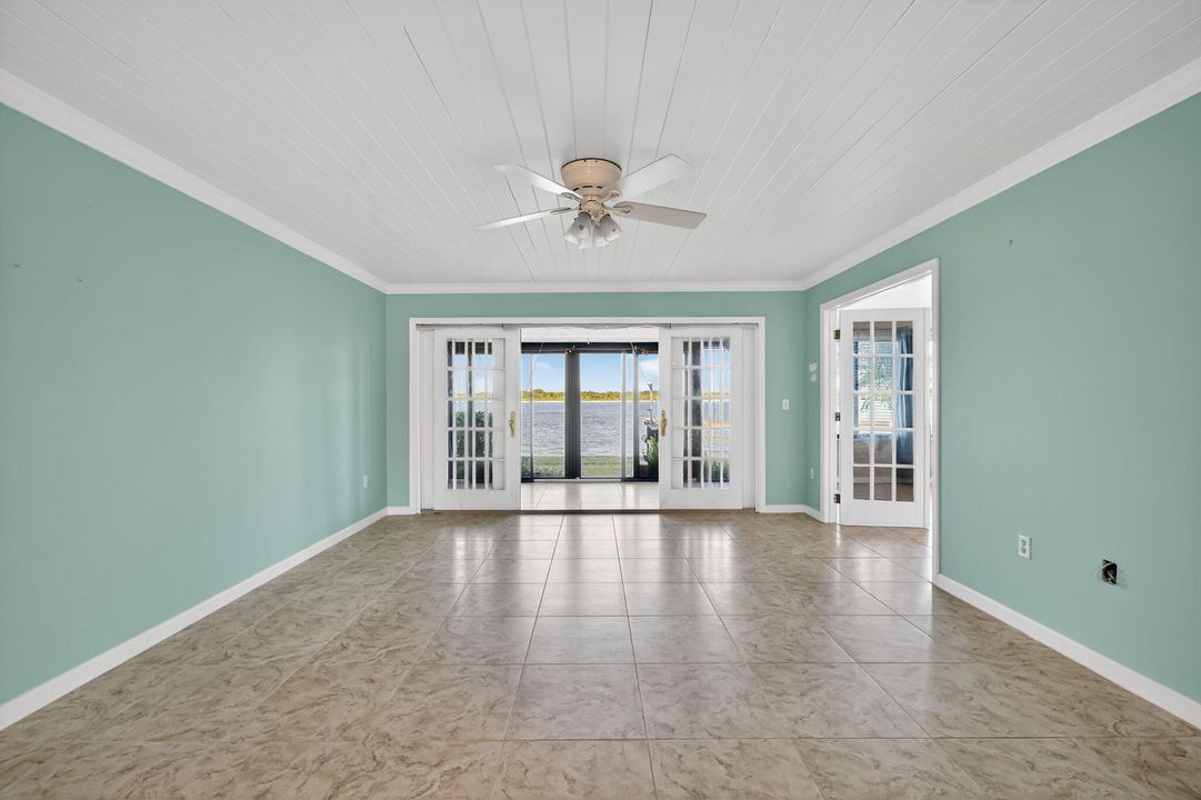 待售: $479,000 (2 贝兹, 2 浴室, 1208 平方英尺)